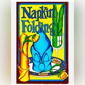 Napkin Folding, Irene Chalmers, Paperback Book
